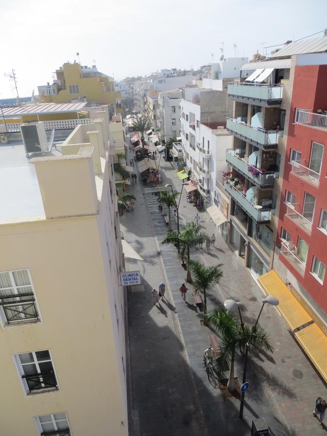 شقة Edificio Gavota لوس كريستيانوس المظهر الخارجي الصورة